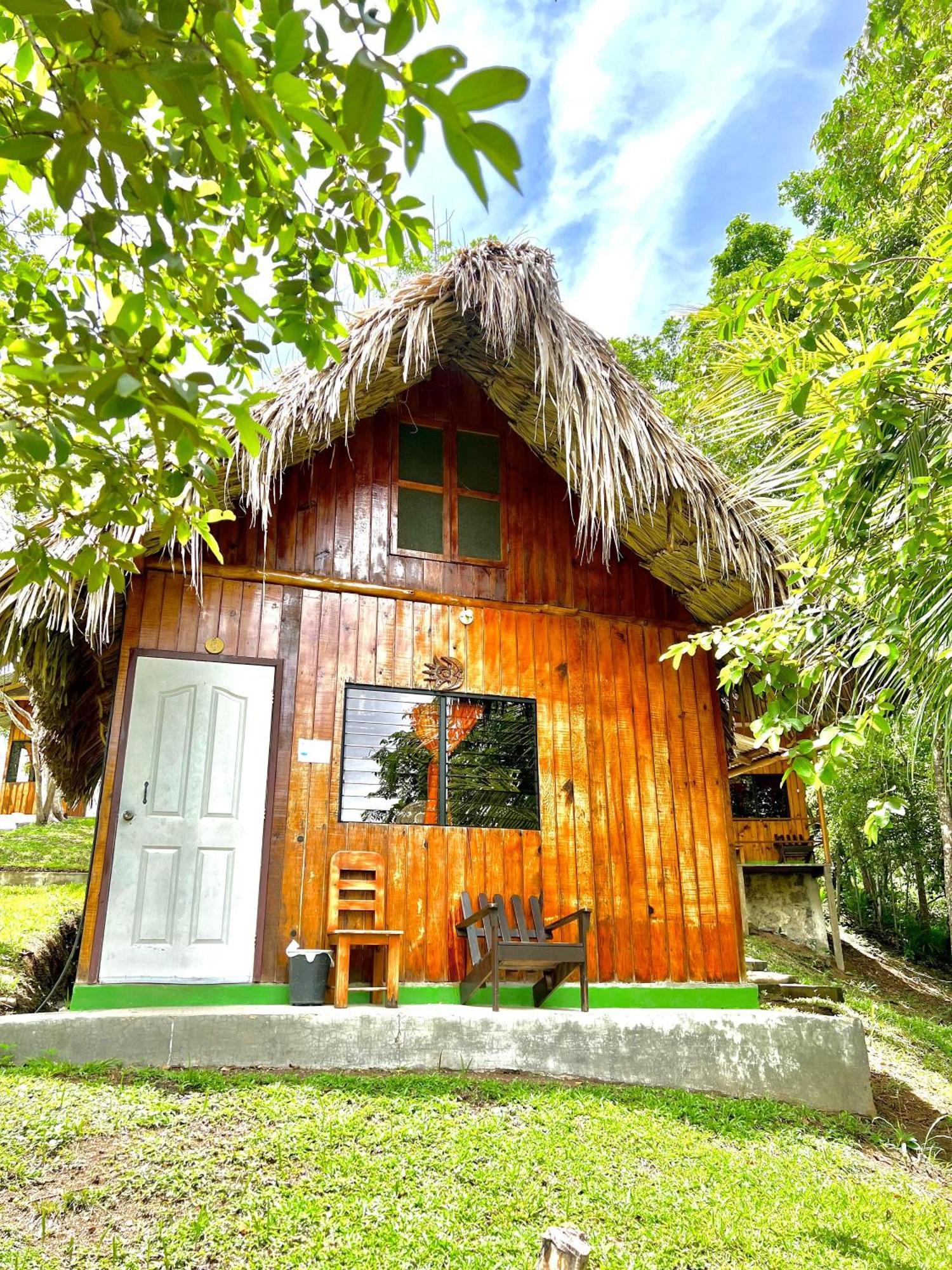 Oasis The Traveler Lanquín Exterior foto