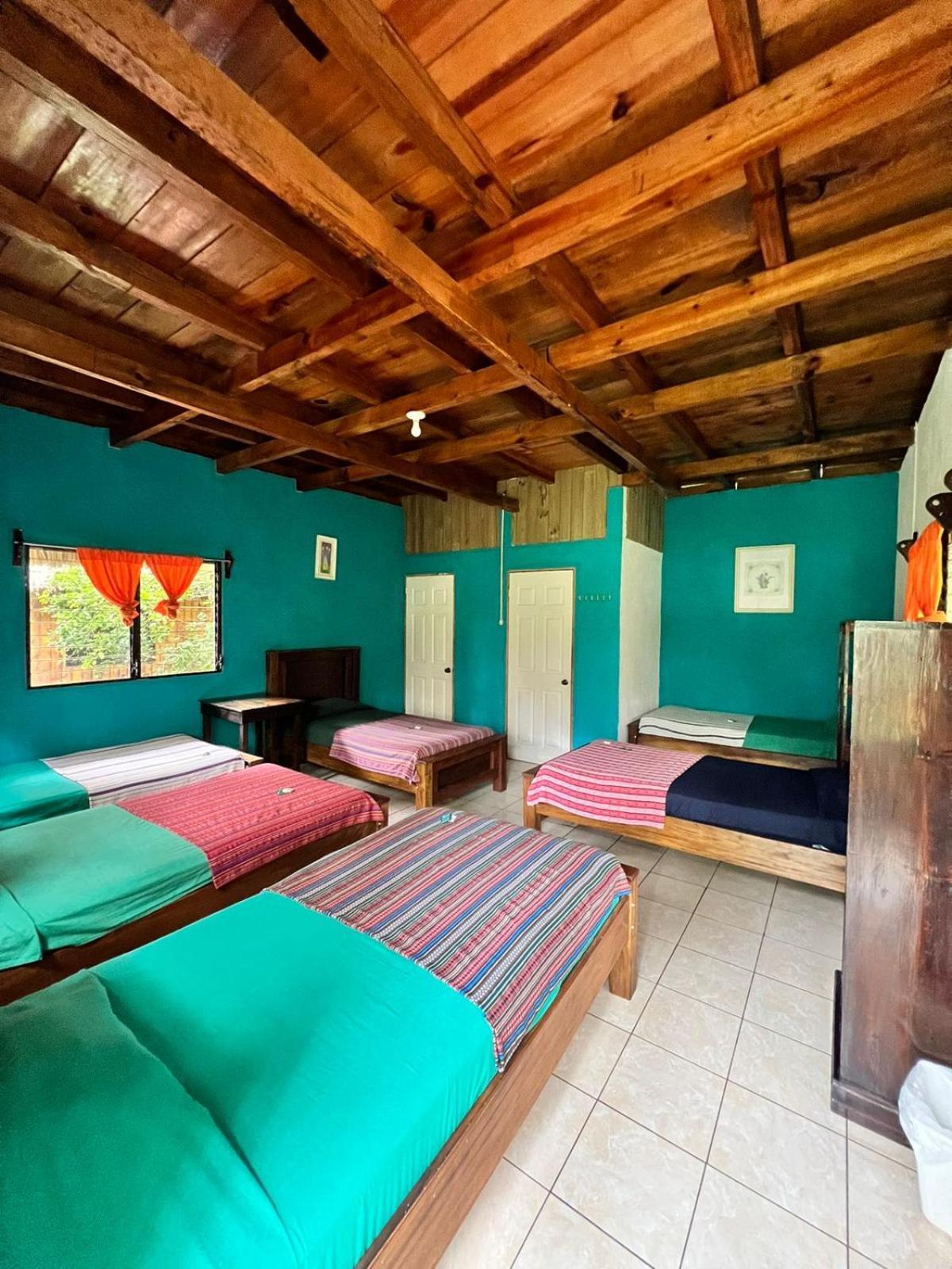 Oasis The Traveler Lanquín Exterior foto