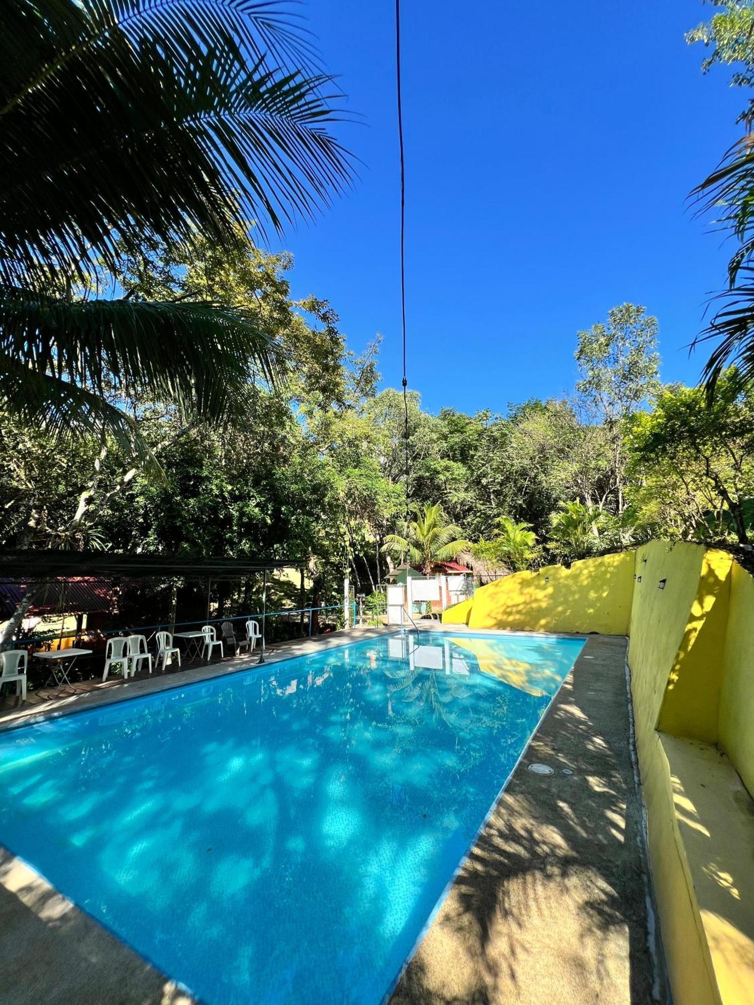 Oasis The Traveler Lanquín Exterior foto